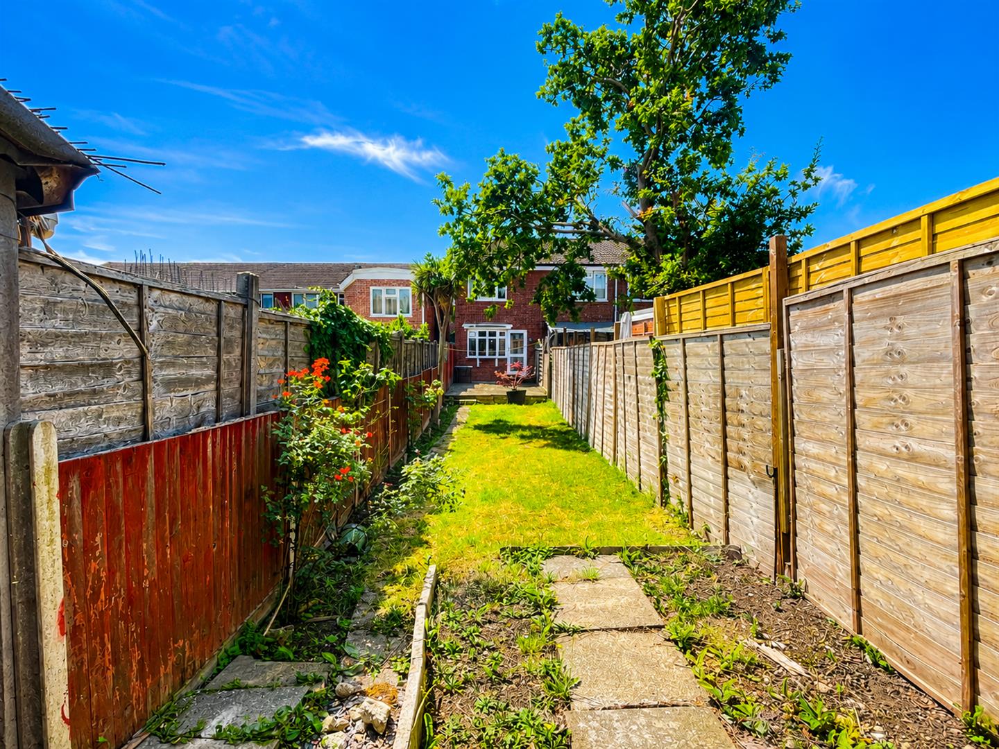3 bed property in Prince Of Wales Road, Sutton